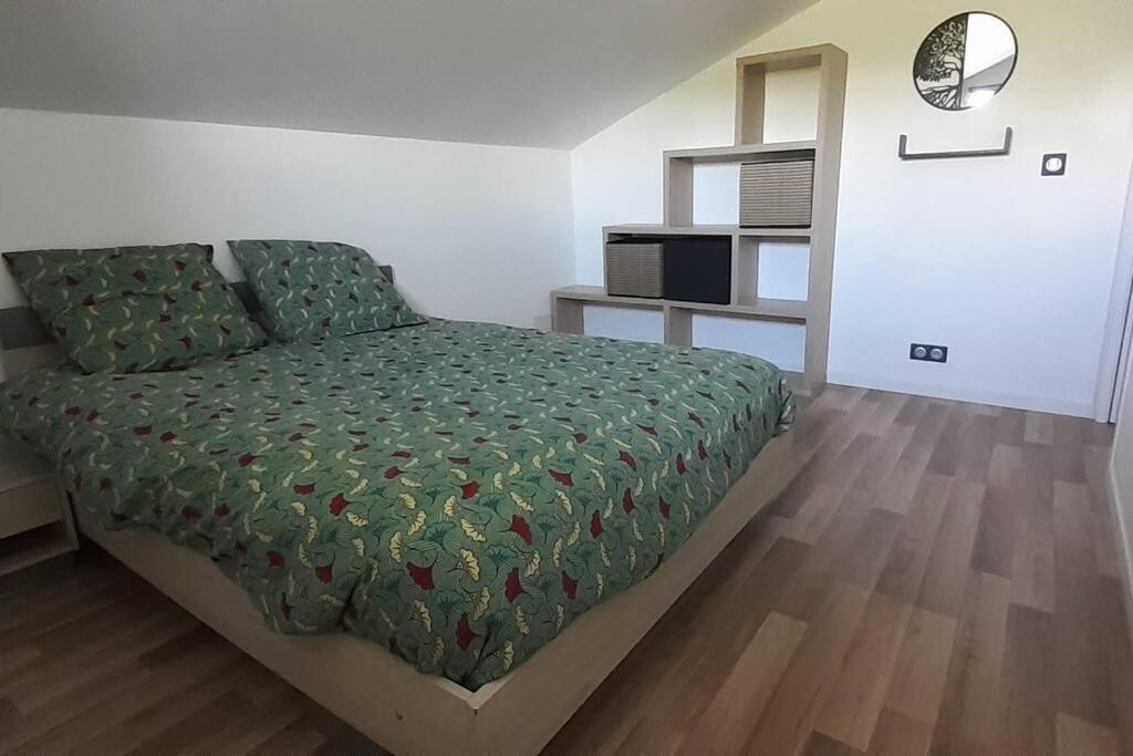 Appartement 60M² -Clonas /Vareze Esterno foto
